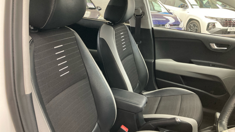 Kia Stonic 1.0T GDi 48V Connect 5dr DCT Petrol Estate